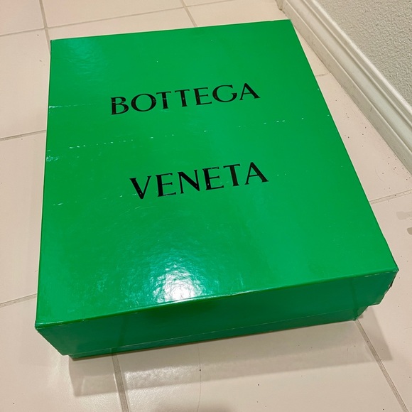Bottega Veneta The Lug Boots Size 37 - Picture 8 of 10